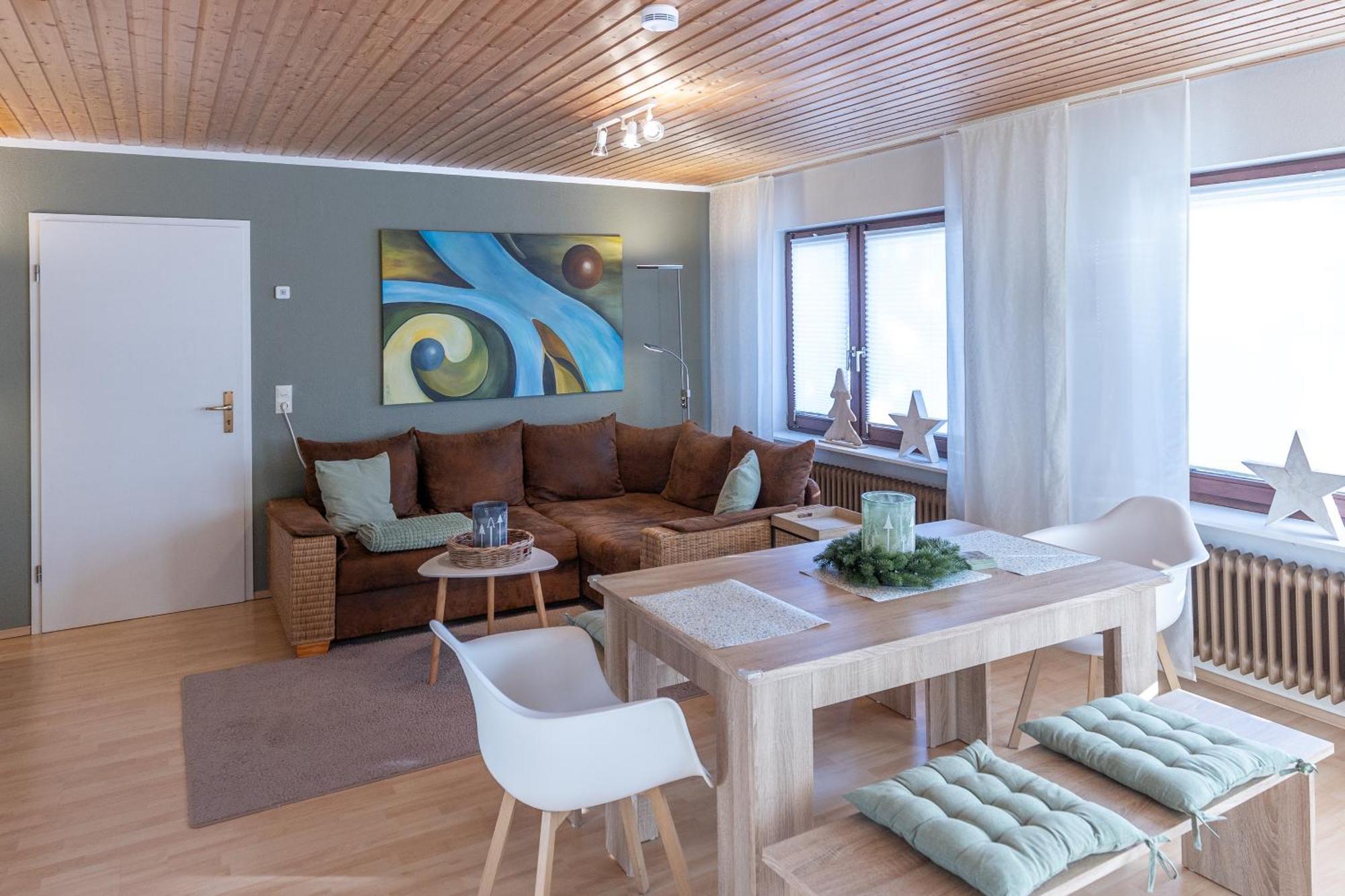 Appartamento Elw, Sep. Eingang, Ueberdachte Terrasse, Naehe Backnang Althutte Esterno foto